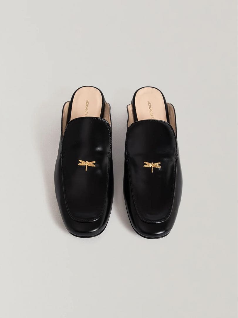 【定番品】アキラナカ　akiranaka ローファー　靴　レザー アキラナカ新作“ローファー＆パンプス”を融合したシューズ、レザーの