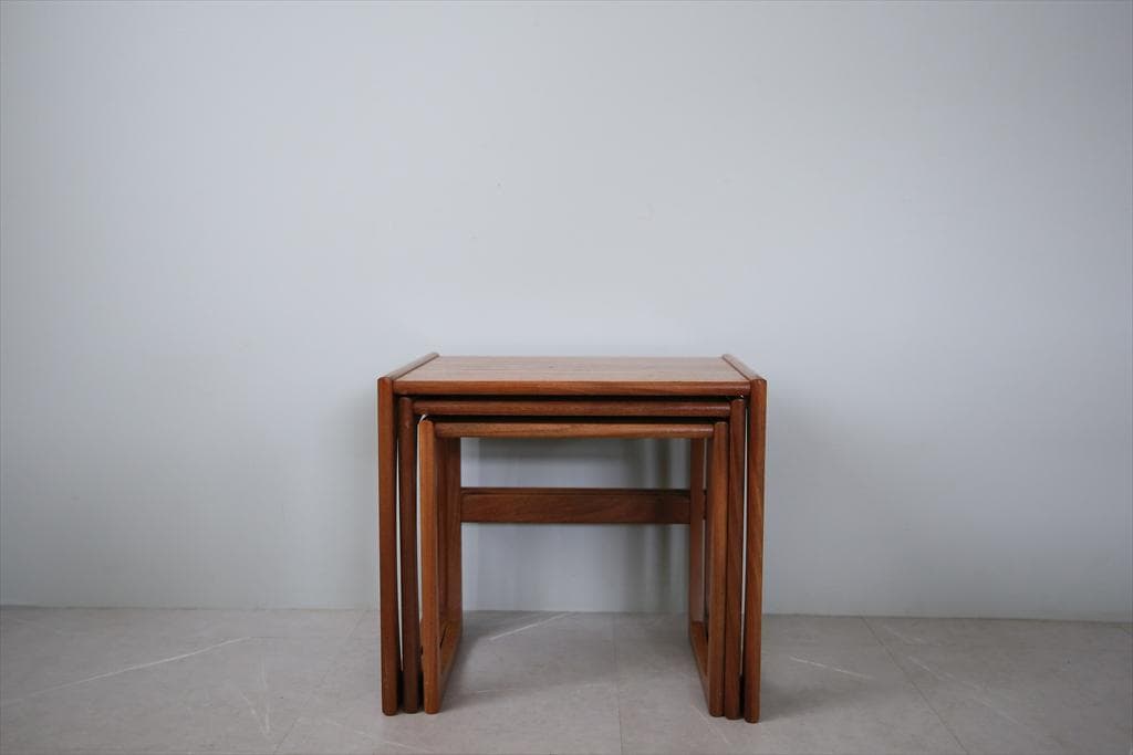 英国アンティークG-PLANジープランネストテーブル3台/収納机(92-152