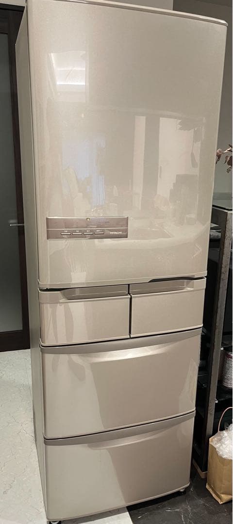 （美品）2021年製HITACHI冷蔵庫401L左開き R-K40RJL 4W】冷蔵庫（401L・左開き）R-K40TL S(シルバー): キッチン家電/日立の