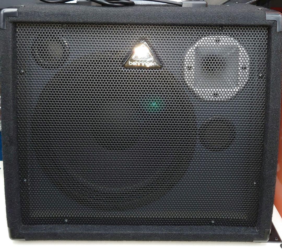 ☆BEHRINGER ULTRATONE K1800FXキーボードアンプ