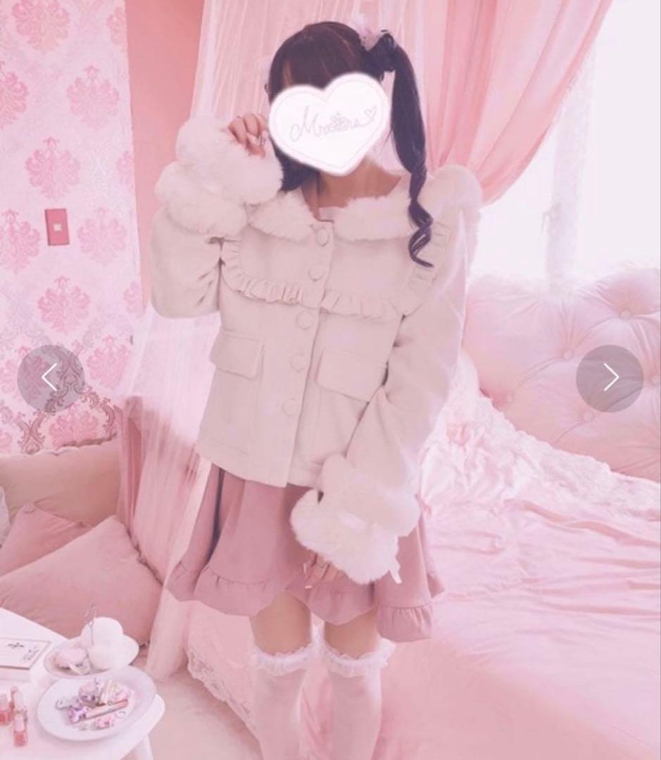 さきまるちゃん　マーズのセーラー襟のショートコートの白色 mars さきまるちゃんコラボ レースアップセーラー襟ショートコート