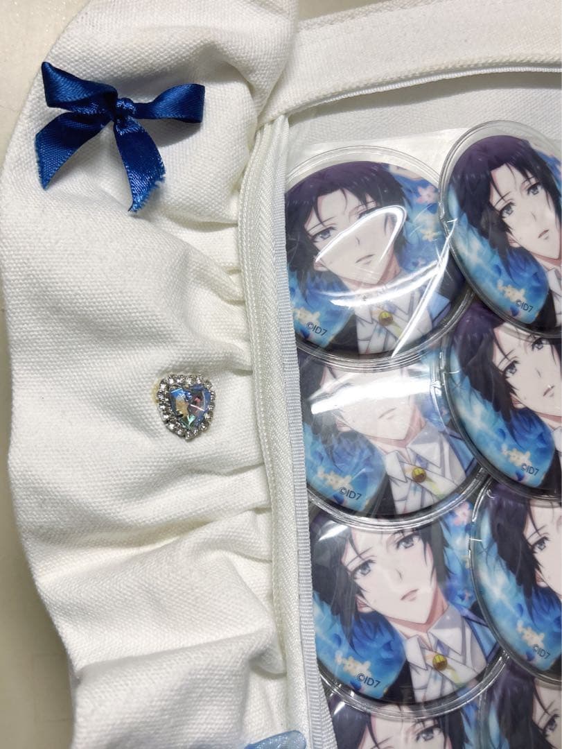 おまけつき】和泉一織 缶バッジ 80個 痛バ - メルカリ