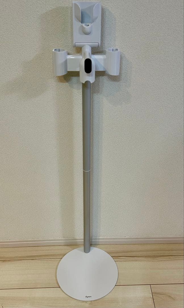 新品未使用☆Dyson V12☆Floor Dok™マルチツールホルダー付き - メルカリ