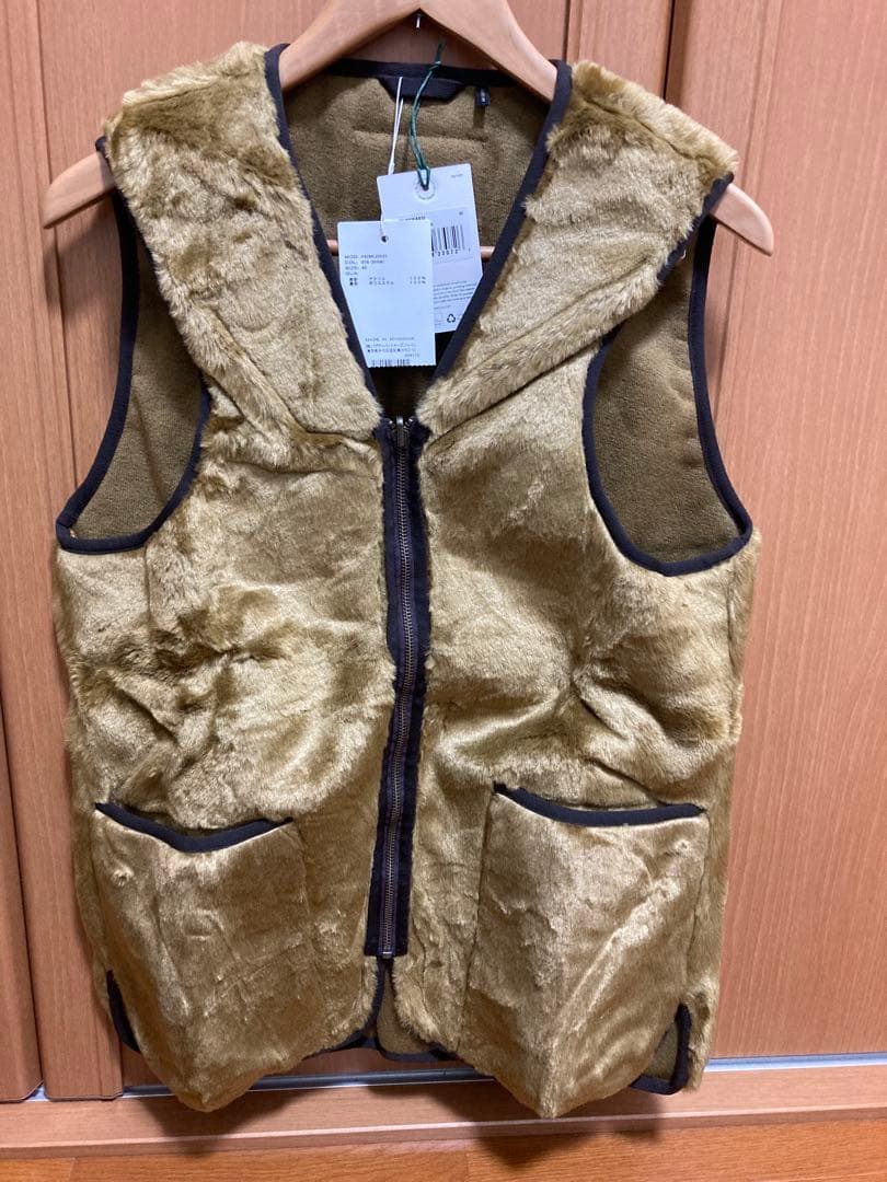 【新品未使用】⭐︎ Barbour バブアー　40 ファー ライナー ベスト Barbour - 【未使用】バブアー ライナー ベスト 40の通販 by RUI shop