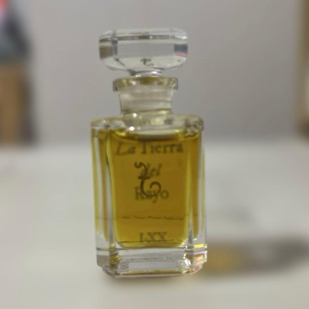 フエギア ラ ティエラ デル ラージョ プーラ - メルカリ