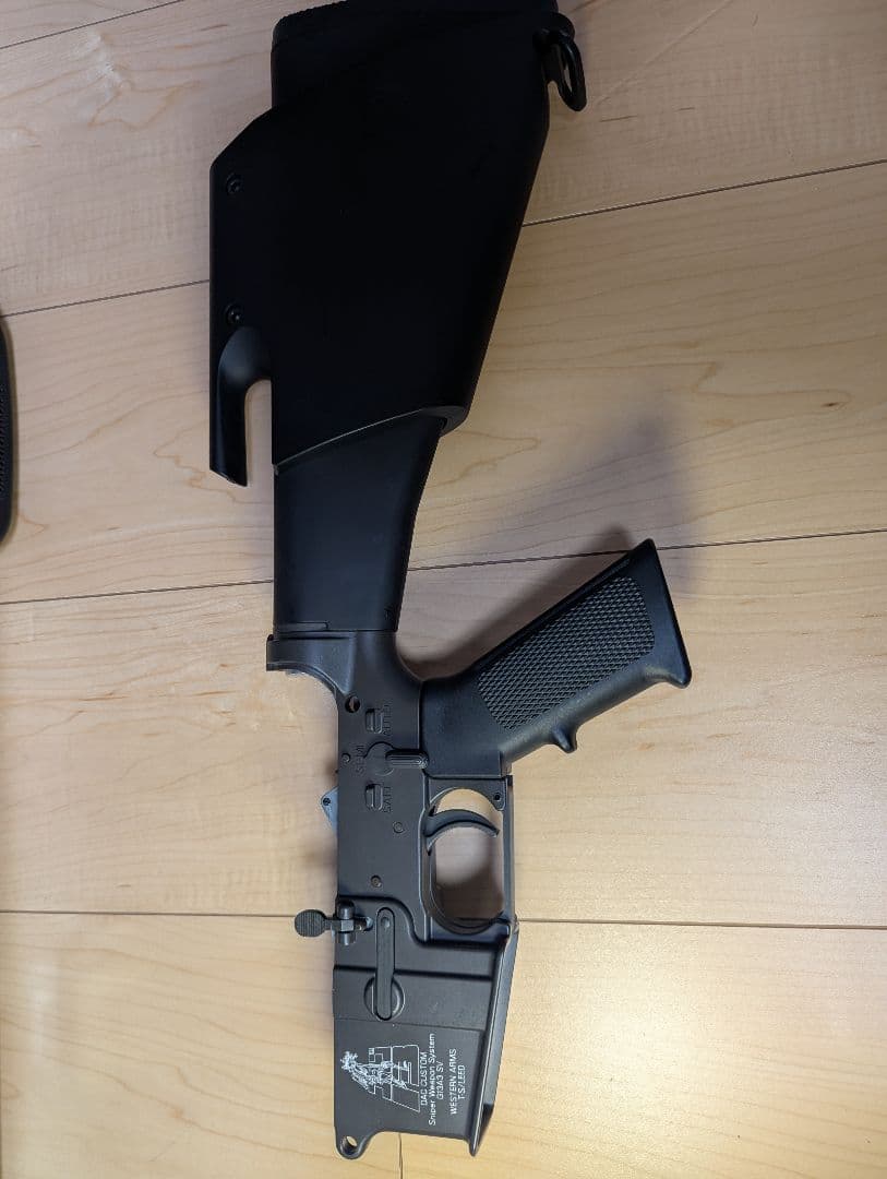 ゴルゴ13モデル M16 ガスガン アルミケース付き - メルカリ