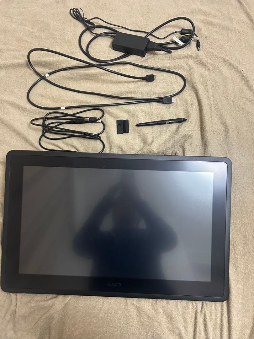 Wacom Cintiq 22 ペンタブレット 本体 Amazon.co.jp: 【Amazon.co.jp限定】ワコム 液タブ Wacom Cintiq 22