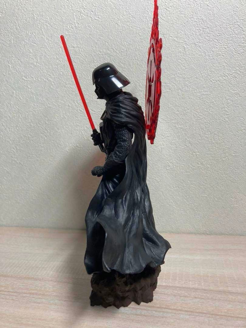 スター・ウォーズ 暗黒彫像フィギュア ダースベイダー 全2種セット