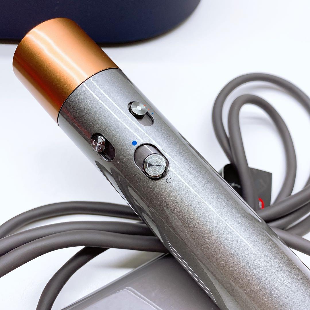 《新品同様⭐️付属品完備》 ダイソン エアラップ マルチスタイラー HS05