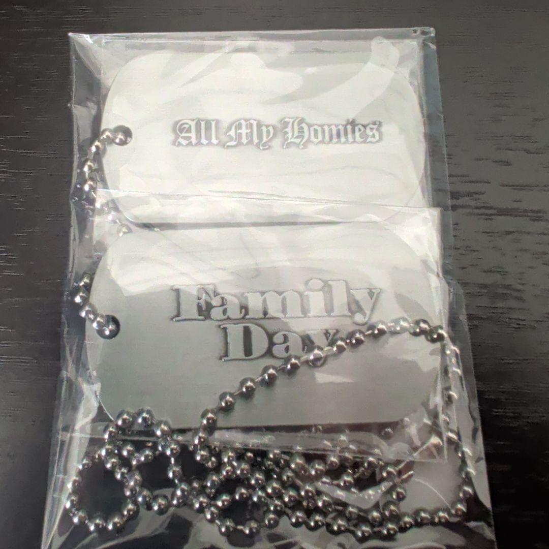 ドッグタグ All My Homies Family Day ZORN - メルカリ