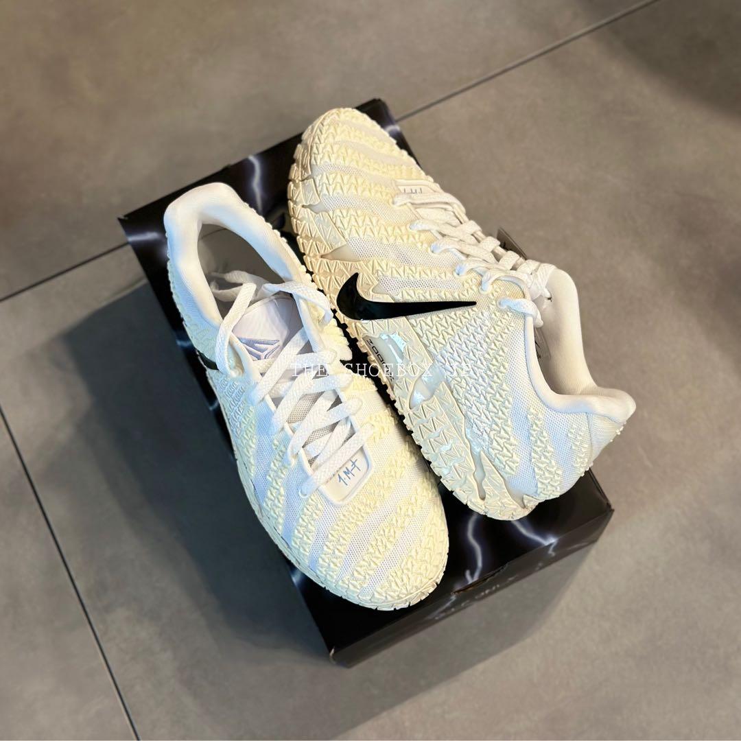 新品！ナイキ ジャ3 Ja3 ココナッツミルク バスケットボール 28cm