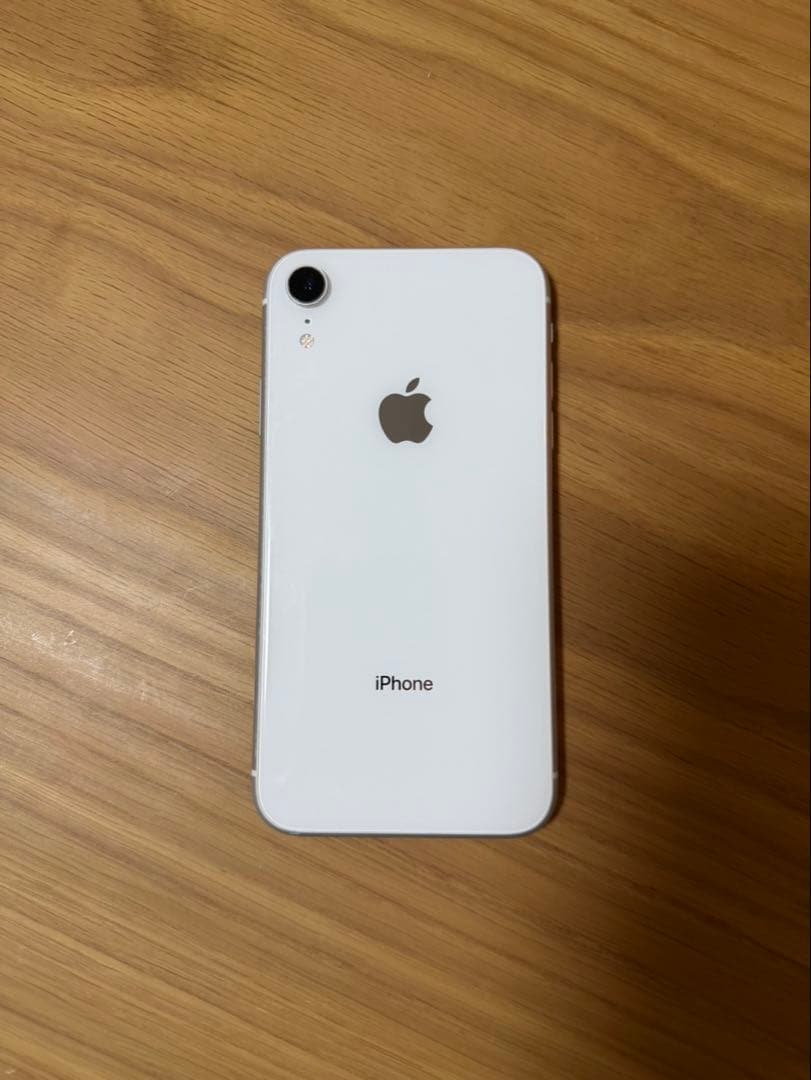 【極美品/スピード発送】iPhone XR Silver 64GB SIMフリー ムスビー｜♪SIMフリー iPhone XR 64GB ホワイト NT032J/A 中古品