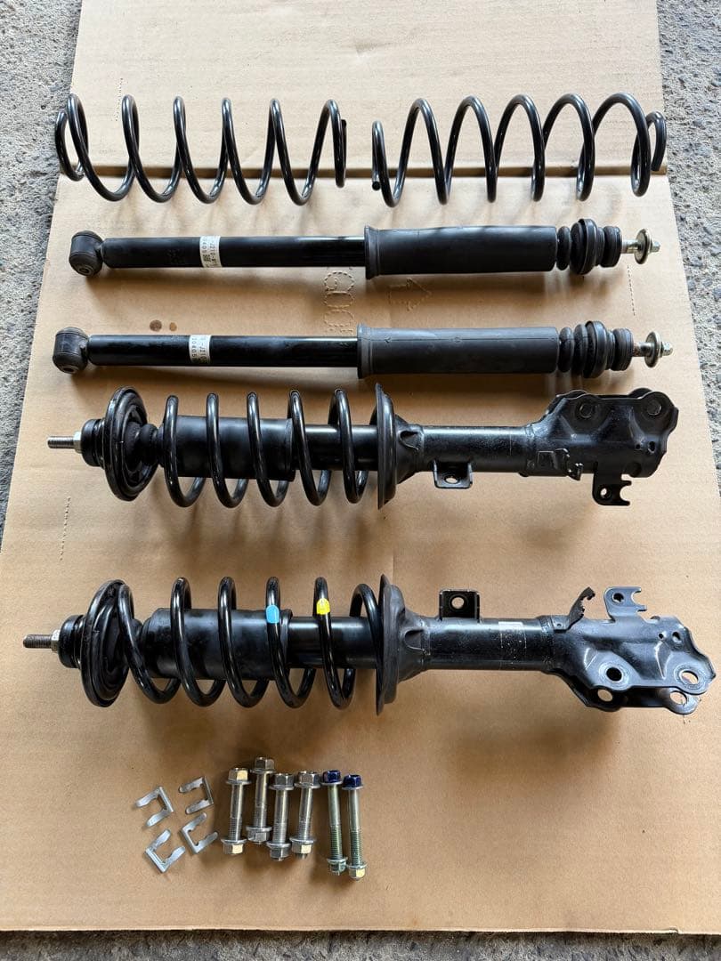 ホンダ N-BOX 純正サスペンション 前後 ホンダ（HONDA） 純正 NBOX / N-BOX / NBOXスラッシュ サスペンション