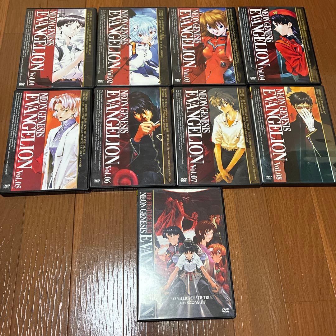 エヴァンゲリオンのテレビ版全8巻と劇場版1巻の合わせて9巻セット
