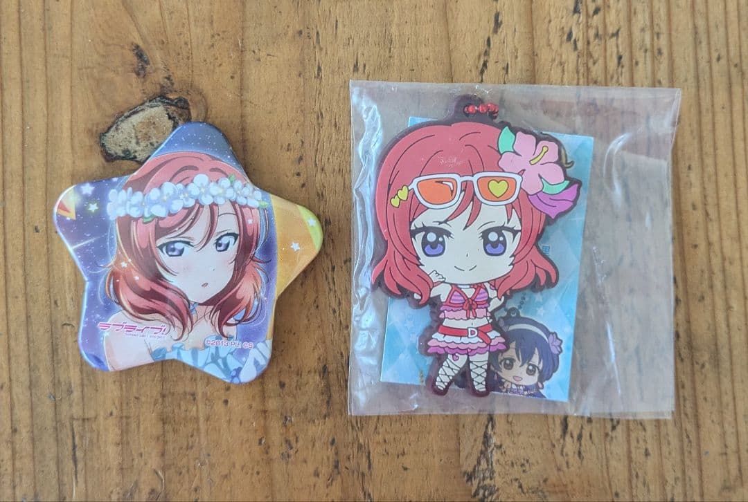 ラブライブ μ's 西木野真姫 星型缶バッジ ラバスト - メルカリ