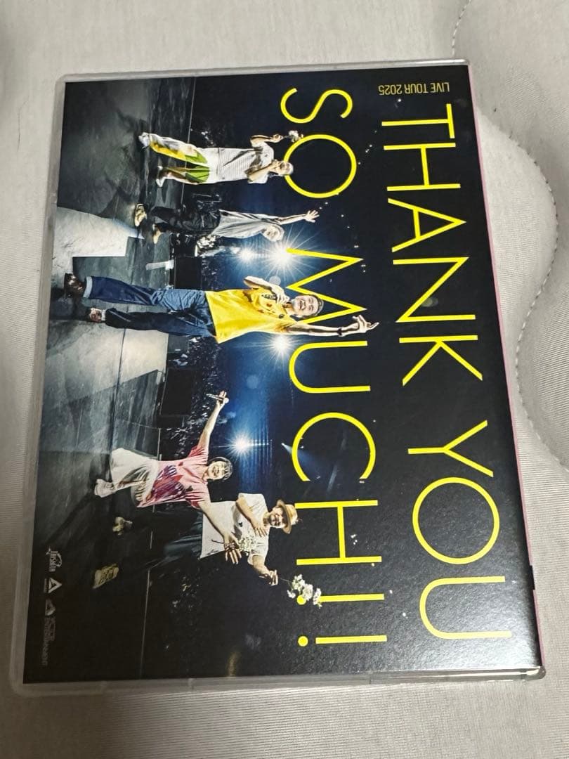 美品⭐︎サザンオールスターズ　THANK YOU SO MUCH!! DVD3枚組 Amazon.co.jp: LIVE TOUR 2025 「THANK YOU SO MUCH!!」 [完全生産限定
