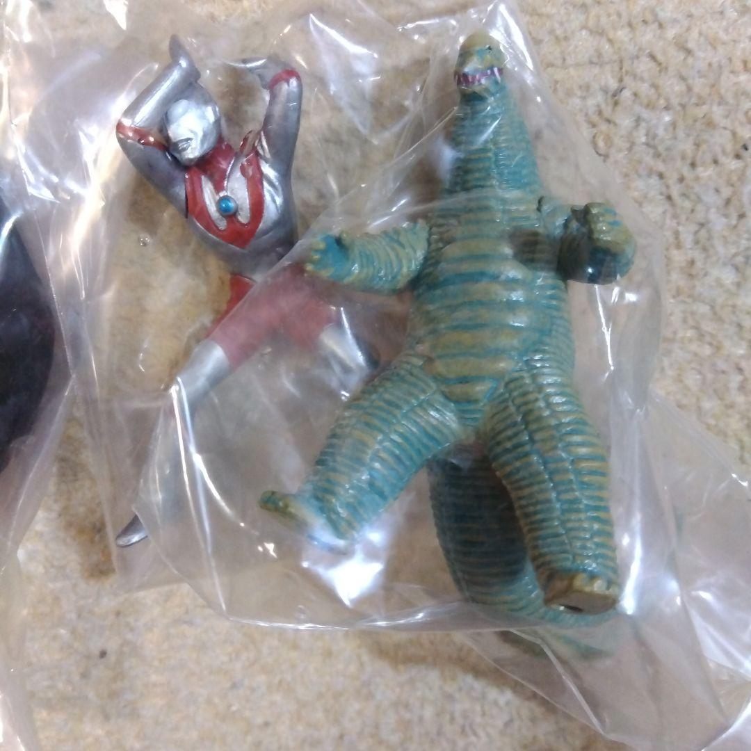 ウルトラ怪獣 戯画 フィギュアセット - メルカリ
