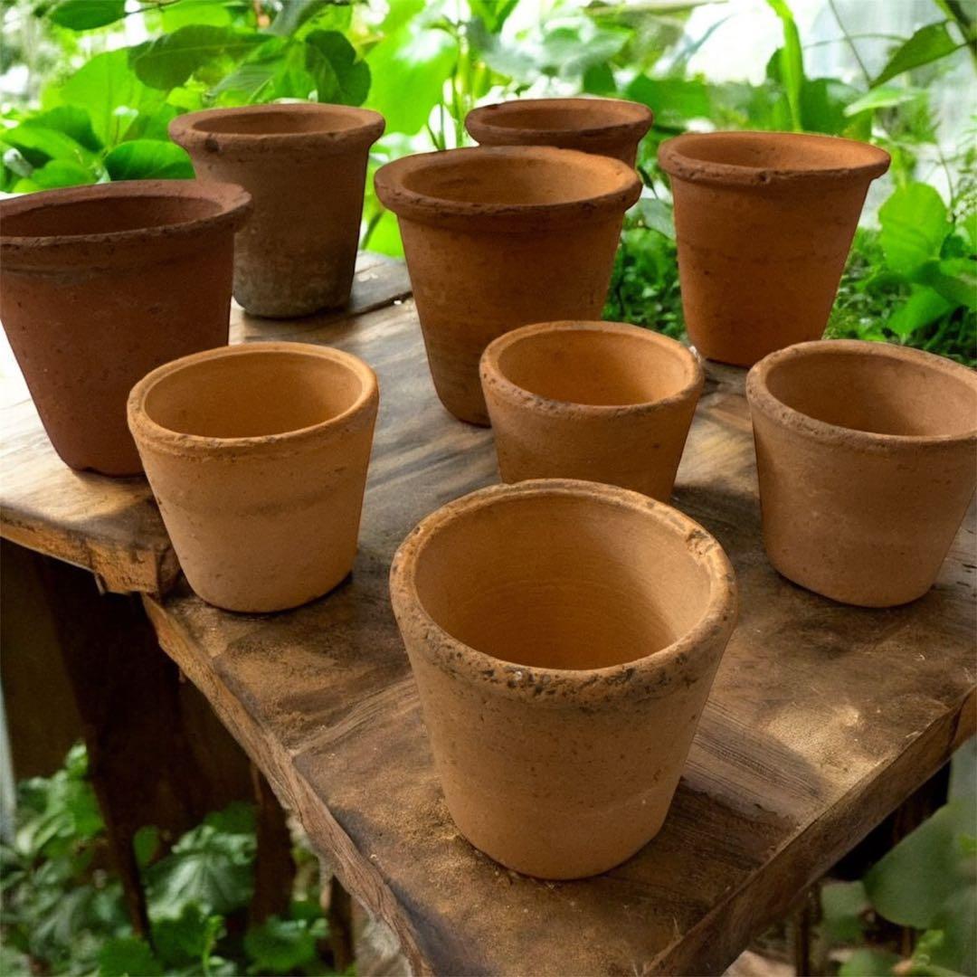 ヴィンテージ　た小さな可愛い　テラコッタポット 植木鉢　14個セット ヴィンテージ た小さな可愛い テラコッタポット 植木鉢 14個セット