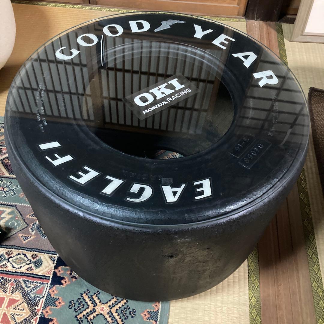 F1タイヤテーブル 希少限定品 - メルカリ