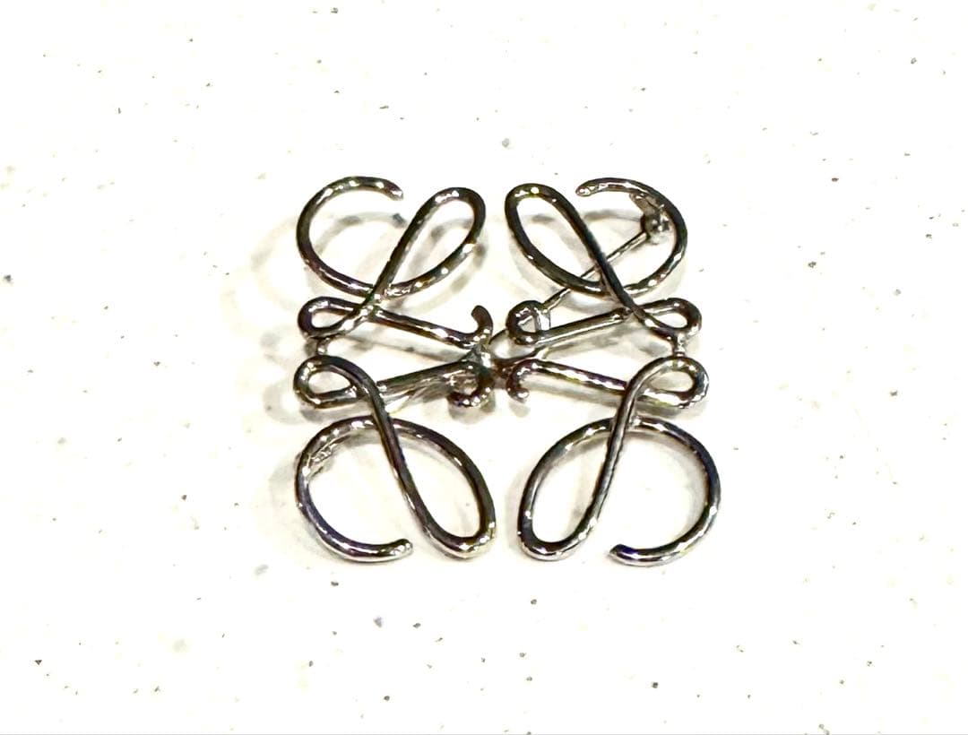 ロエベブローチ 楽天市場】LOEWE ロエベ Anagram Brooch アナグラム ブローチ