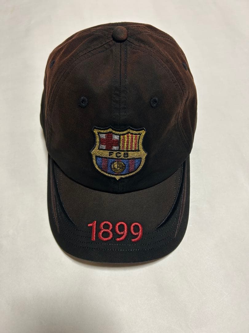 n*x様 travis scott fc barcelona cap Travis Scott x FC Barcelona 1899 Distressed Hat 100% Authentic