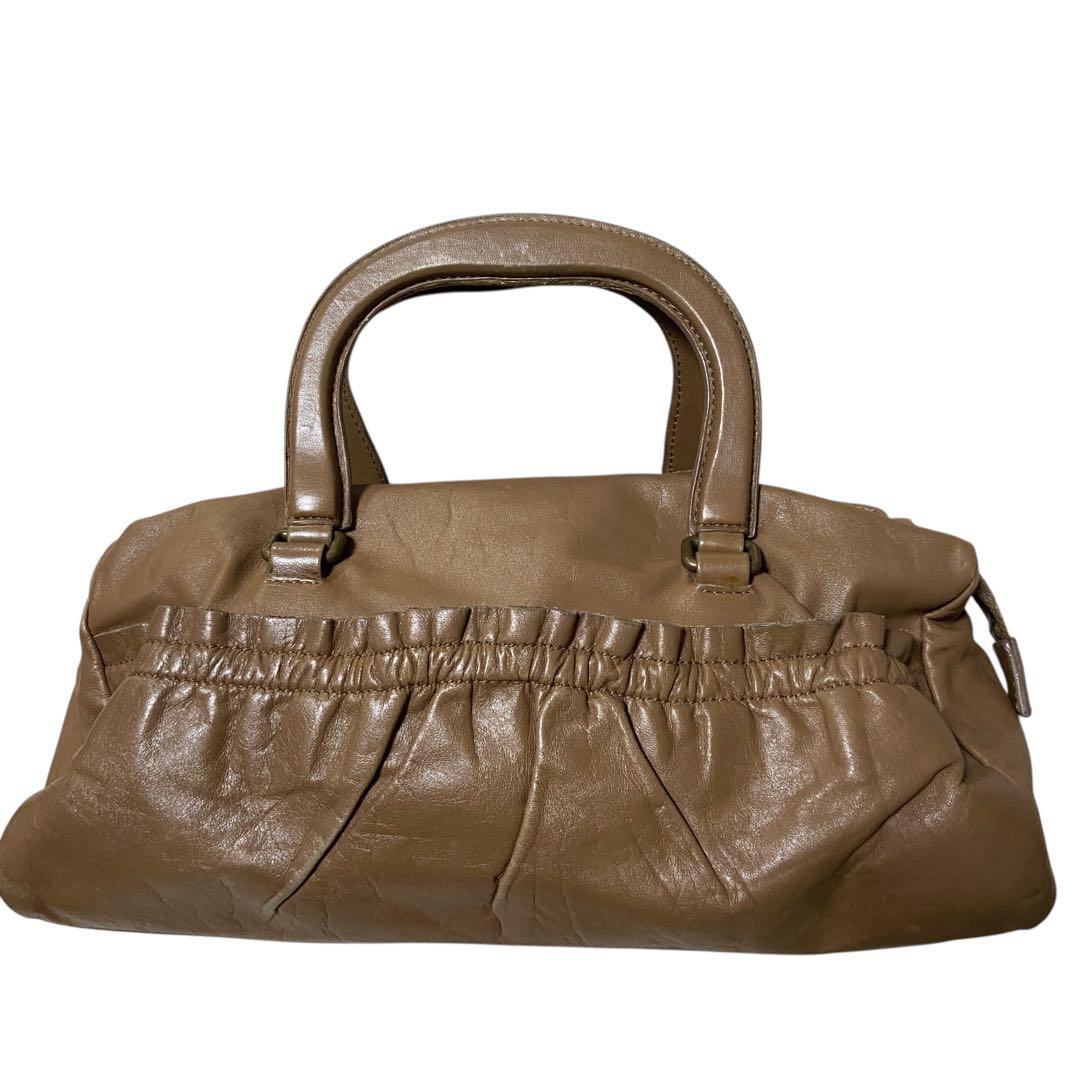 正規品　miumiu レザー　ミニボストン　バッグ 完売必至【MIUMIU】ボストンバッグ レザーバッグ (MiuMiu/ボストン