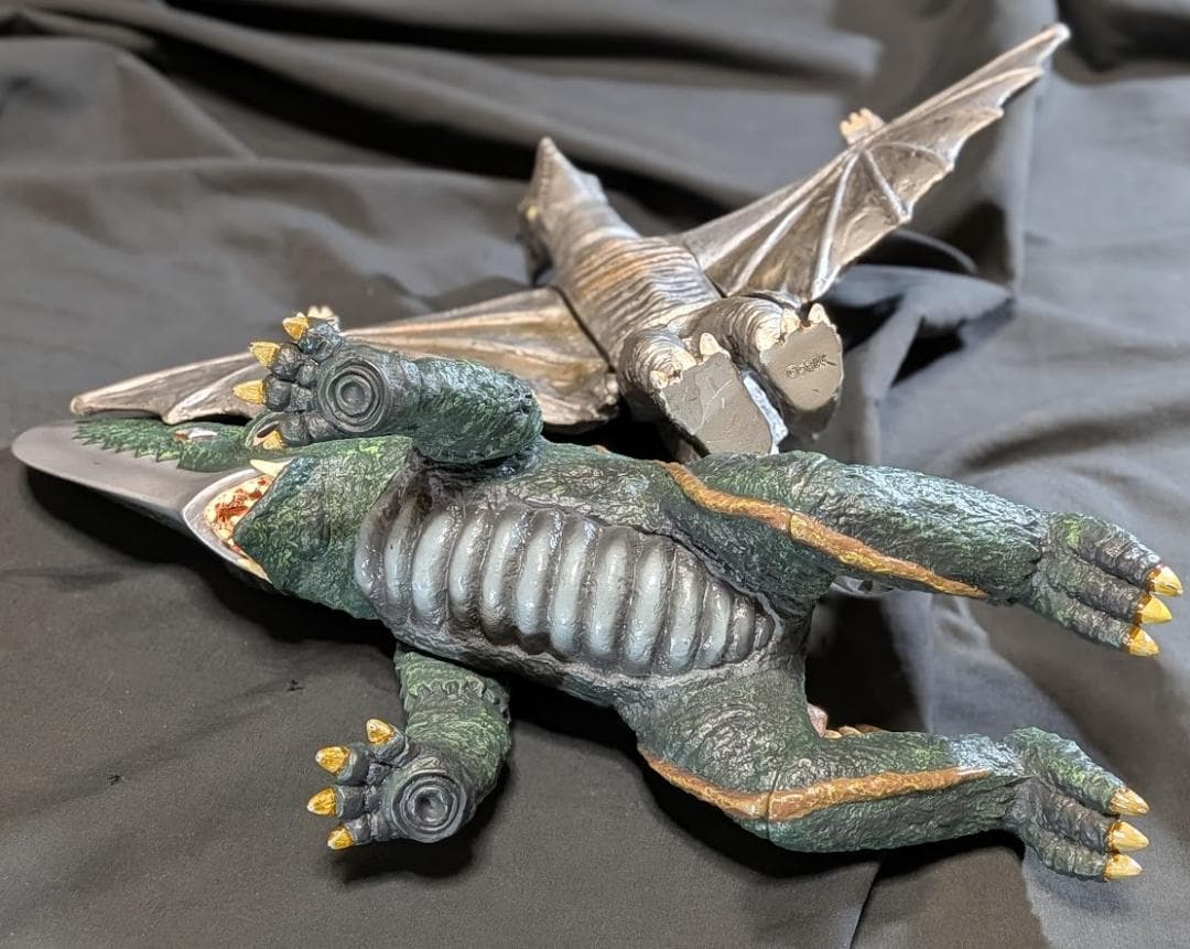 ギロン（ロケット）＆宇宙ギャオス（エクスプラス）昭和ガメラ登場怪獣