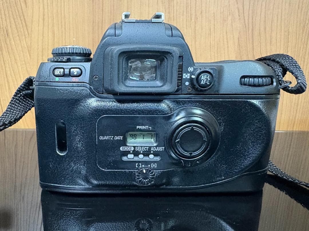 ニコン　Nikon F80 + AF-S 24-85mm F3.5-4.5 ED