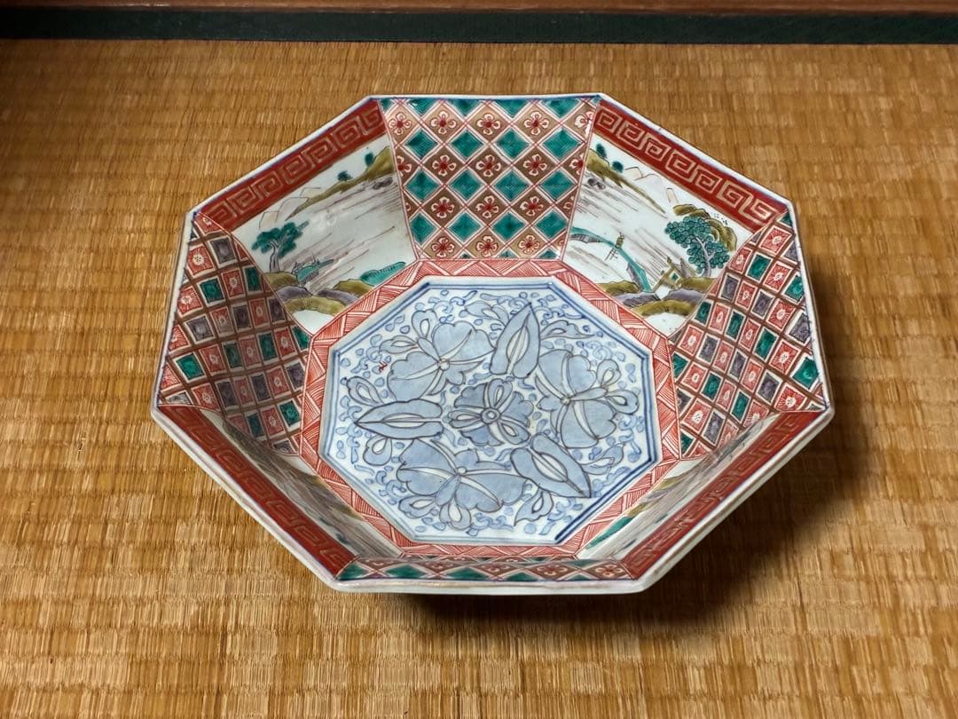 古伊万里 色絵 金彩 風景紋 八角鉢 盛鉢 時代物 古伊万里 色絵 金彩 風景紋 八角鉢 盛鉢 時代物 古伊万里 色絵 金彩