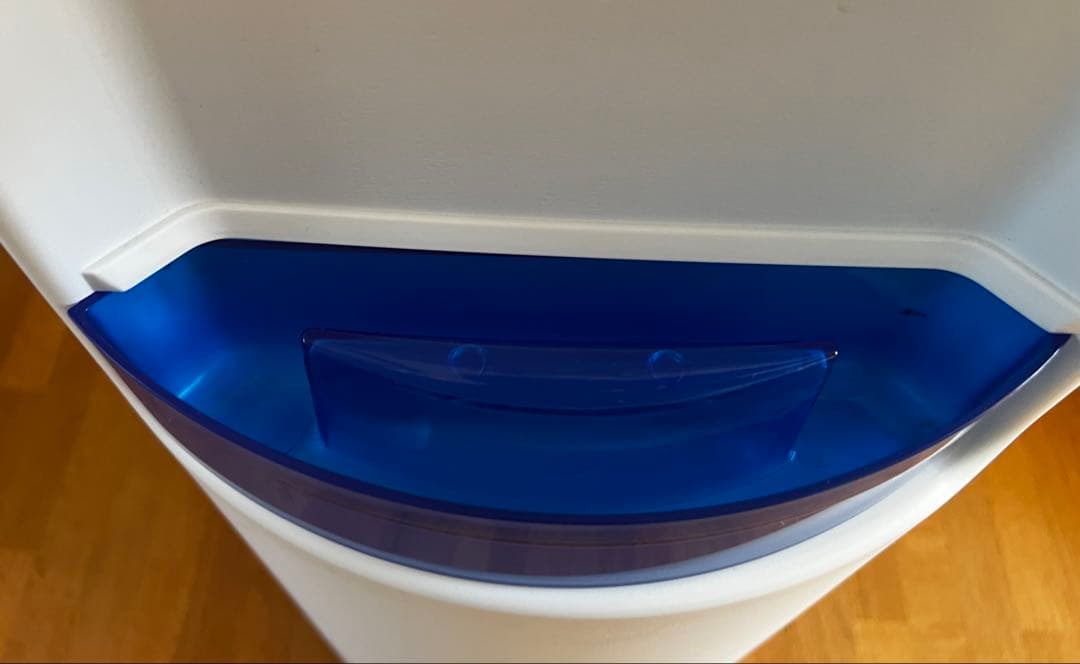 ウォーターサーバー B7A ホワイト 2022年製造 - メルカリ