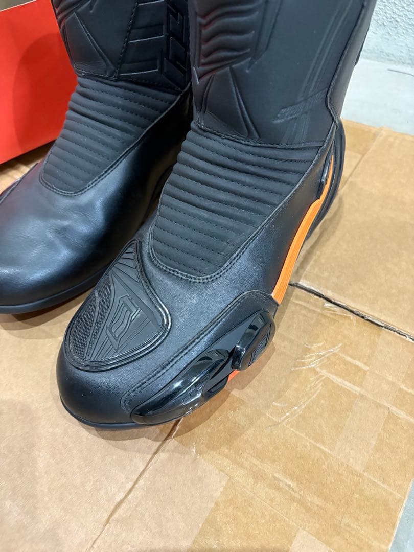 HYOD ブーツ　27.0cm 中古美品