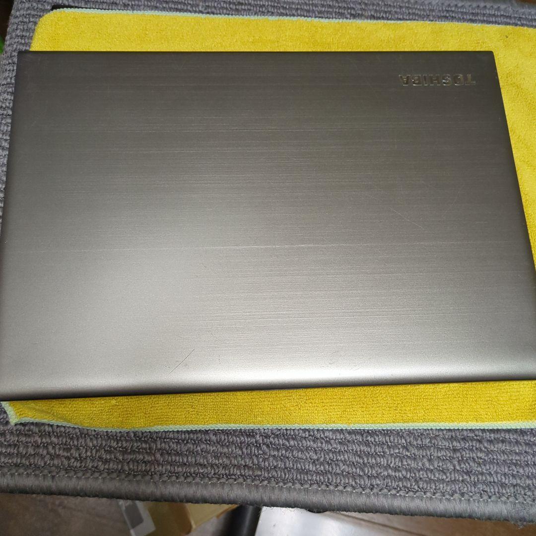 東芝　Dynabook　R63/H [M.2SSD+8GB] Toshiba dynabook R63/ Core i5 Memory 8GB 256GB SSD 13.3
