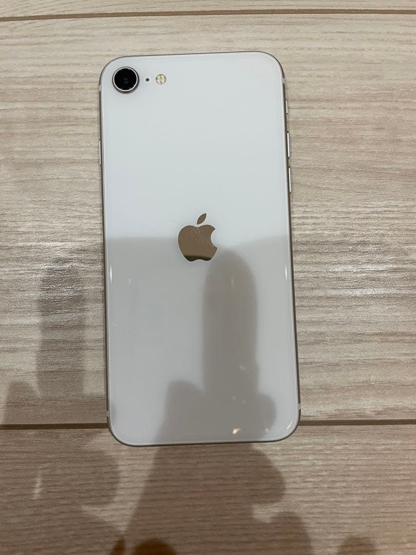 iPhone SE（第2世代）64GB ホワイト