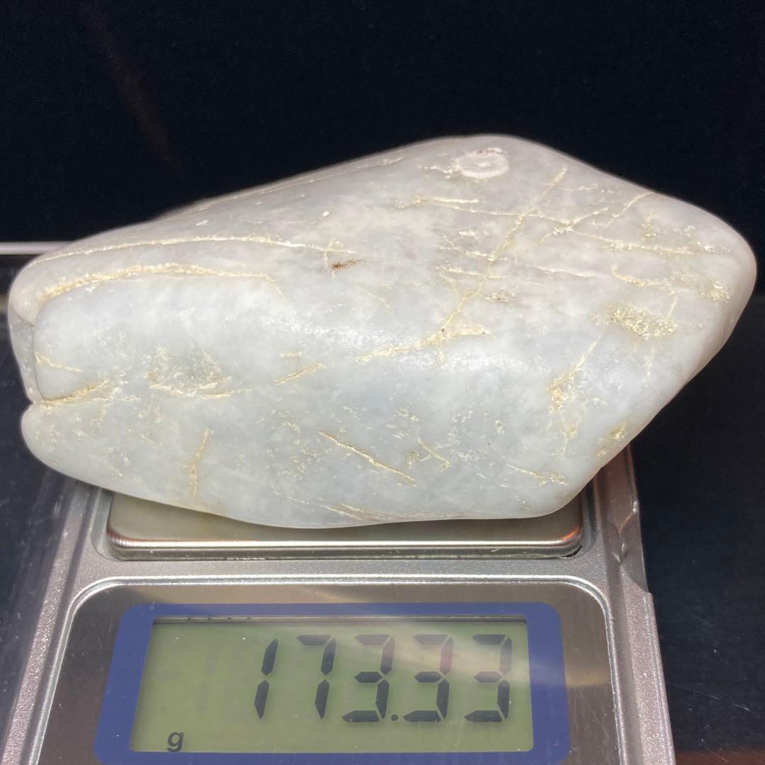 【専用品】糸魚川翡翠　海中白翡翠　海石　原石　173.3ｇ