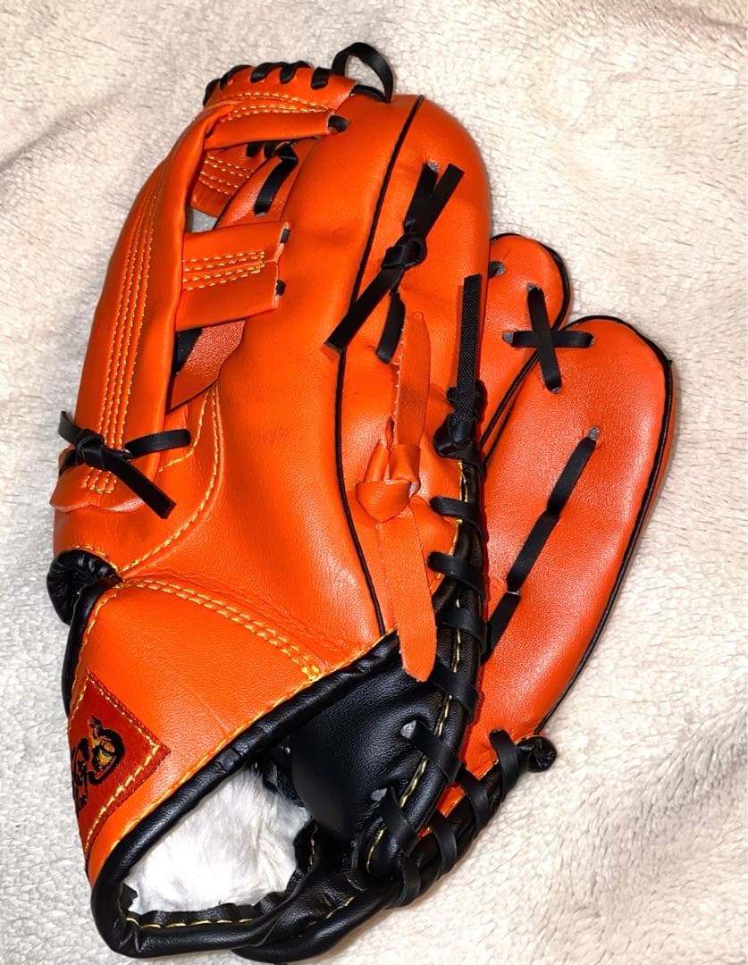 非売品）巨人軍 読売ジャイアンツ 橙魂 グローブ - メルカリ