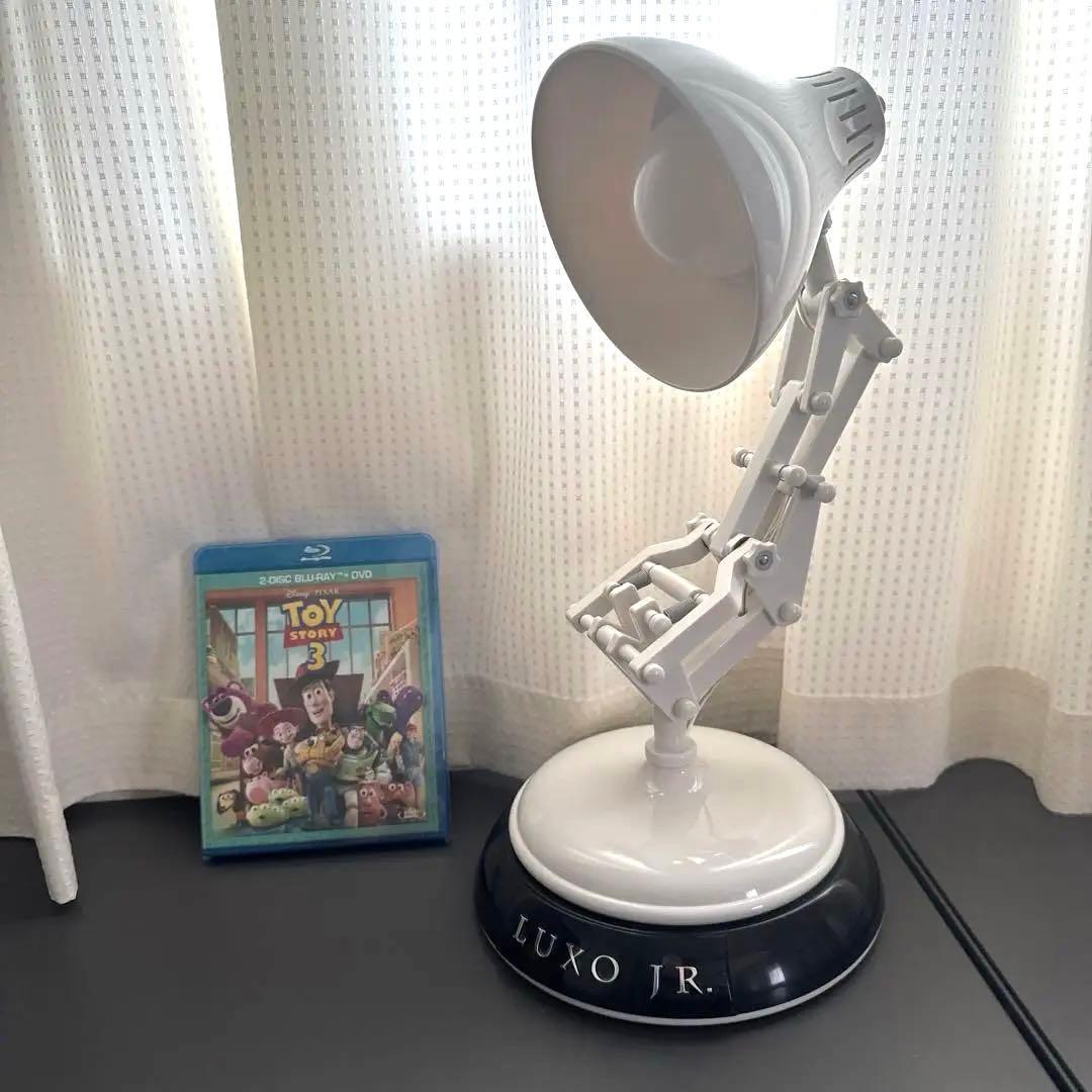 トイ・ストーリー3 ルクソーjr.ランプ 3,000個限定 レア✨ 3000個限定】ルクソーjr. ランプ - メルカリ