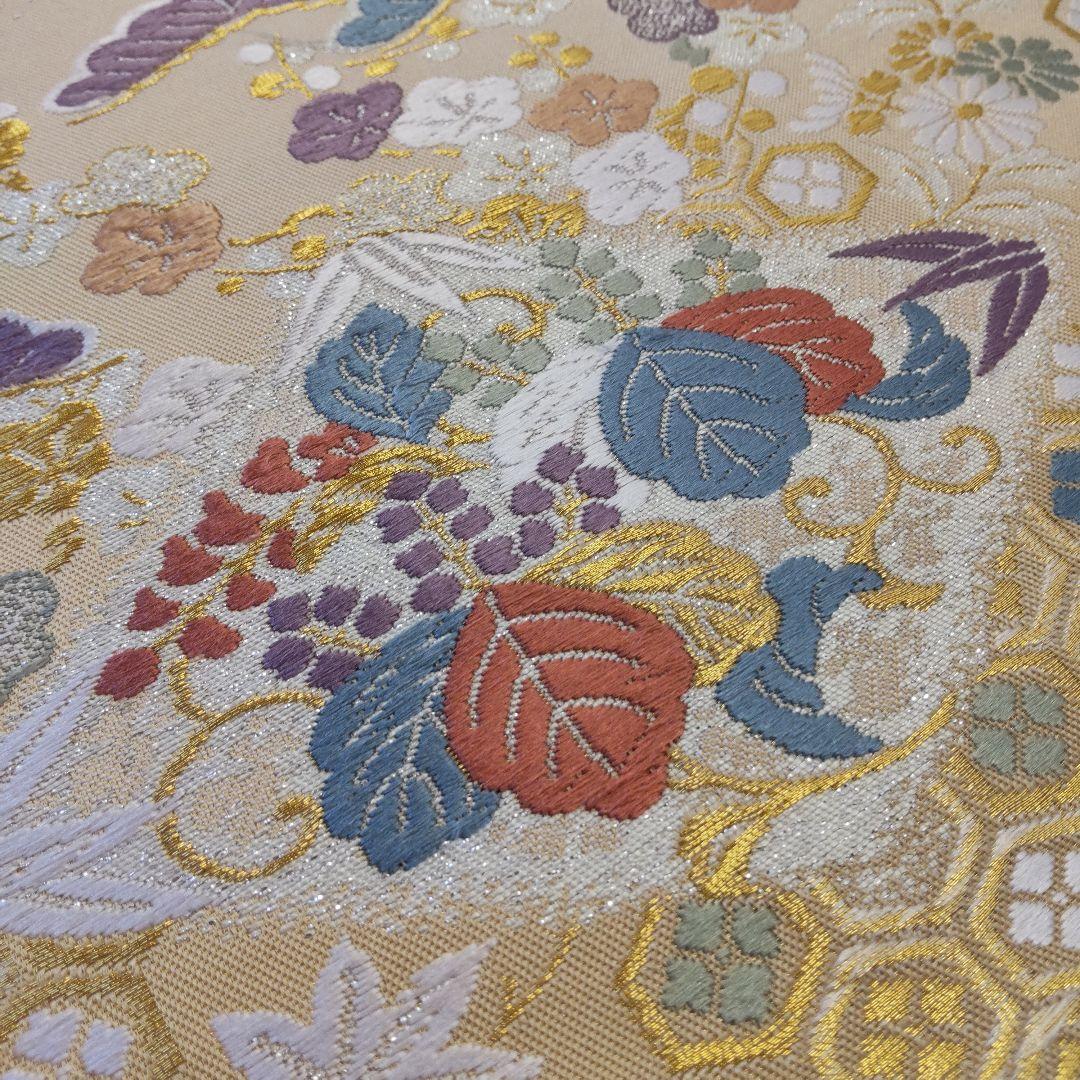 袋帯】幸せを結ぶ帯＊鳳凰と宝尽くしが織りなす西陣の華やぎ 生成り色