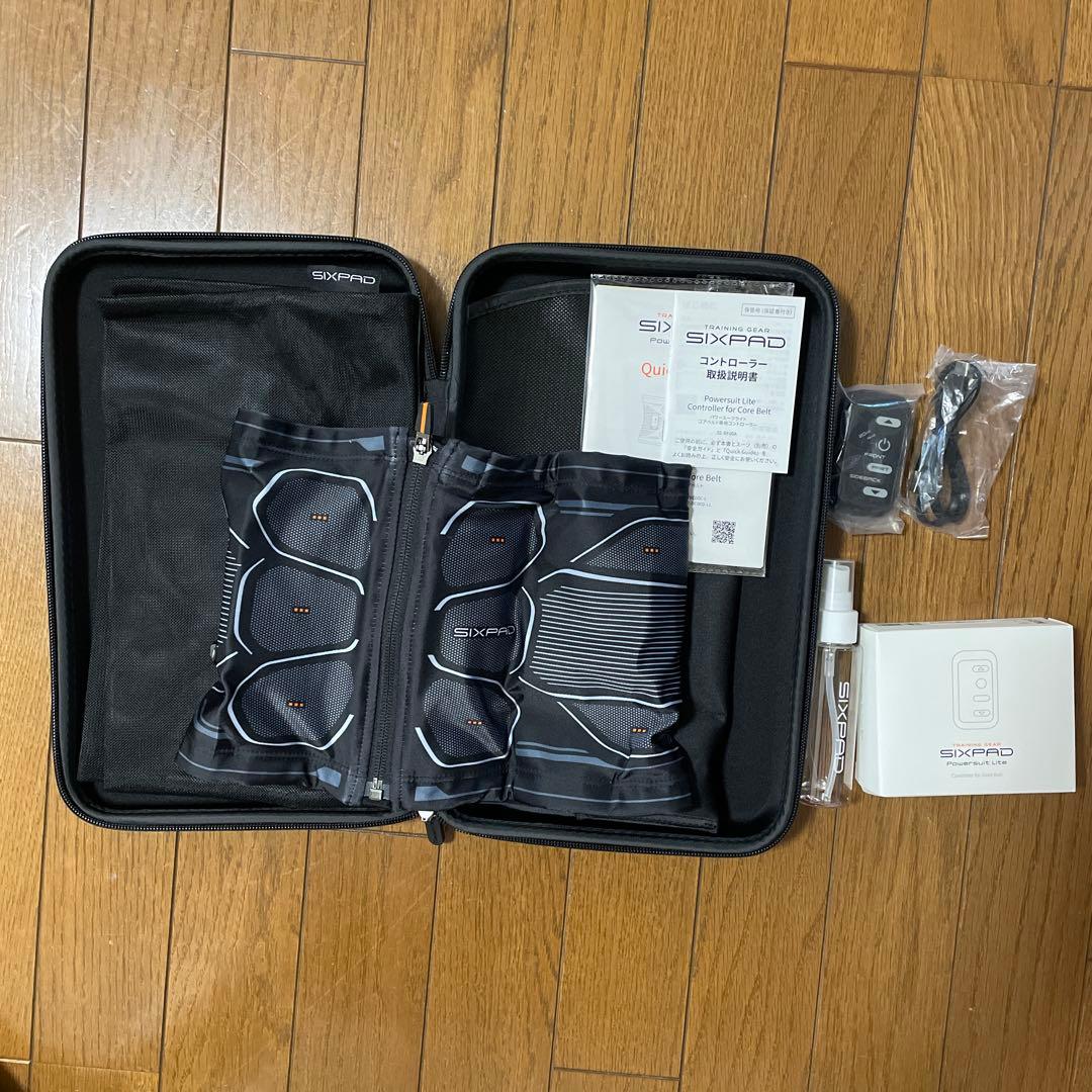 【美品】SIXPAD シックスパッド　コアベルトSサイズ　コントローラー付き 楽天市場】シックスパッド コアベルト 2 専用コントローラー付 公式