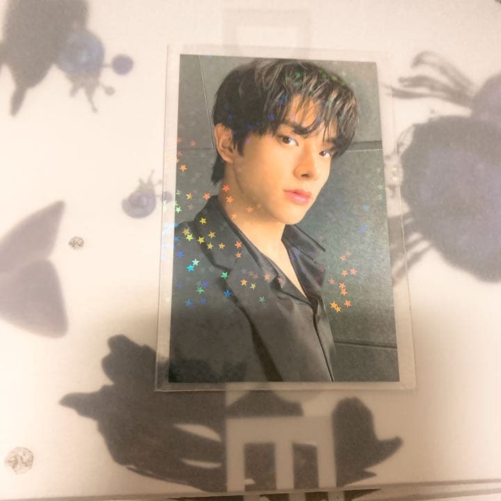 enhypen ラキドロ　ユニバ　トレカ enhypenラキドロ ユニバ - メルカリ