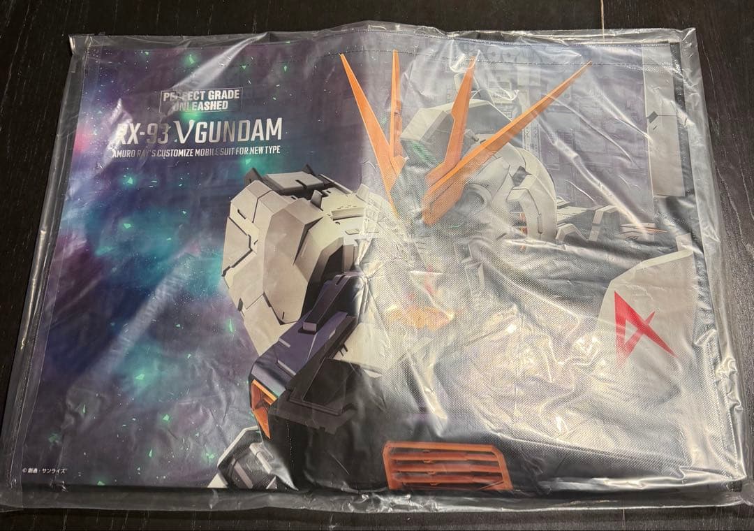 ガンダムベース限定 PG UNLEASHED 1/60 νガンダム ショッパー - メルカリ