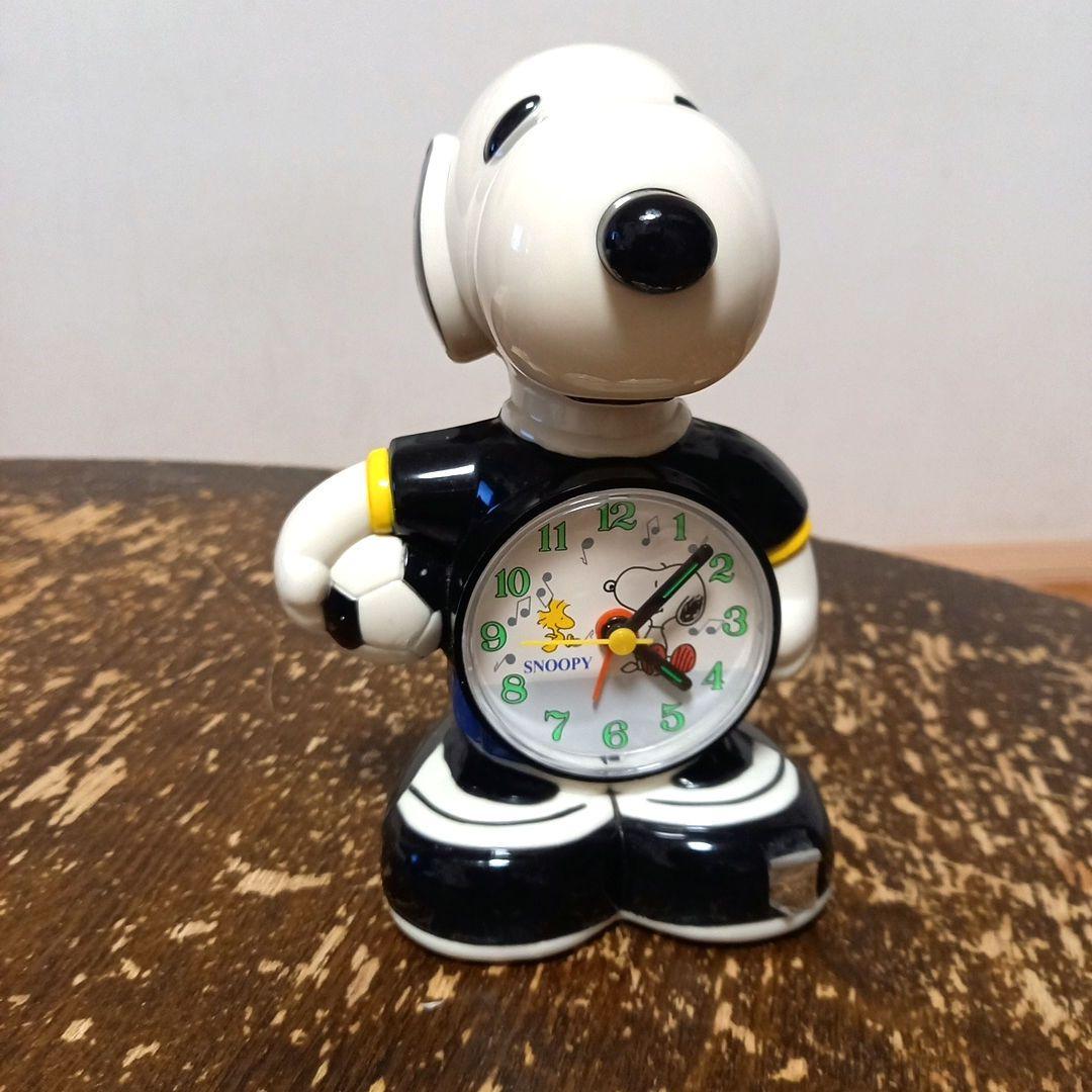 スヌーピー目覚まし時計 サッカー - メルカリ