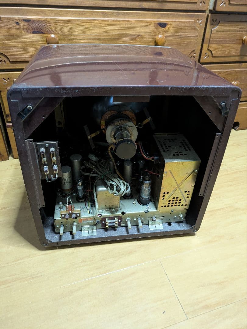 最終値下げ】昭和レトロ ナショナル真空管白黒テレビ - メルカリ