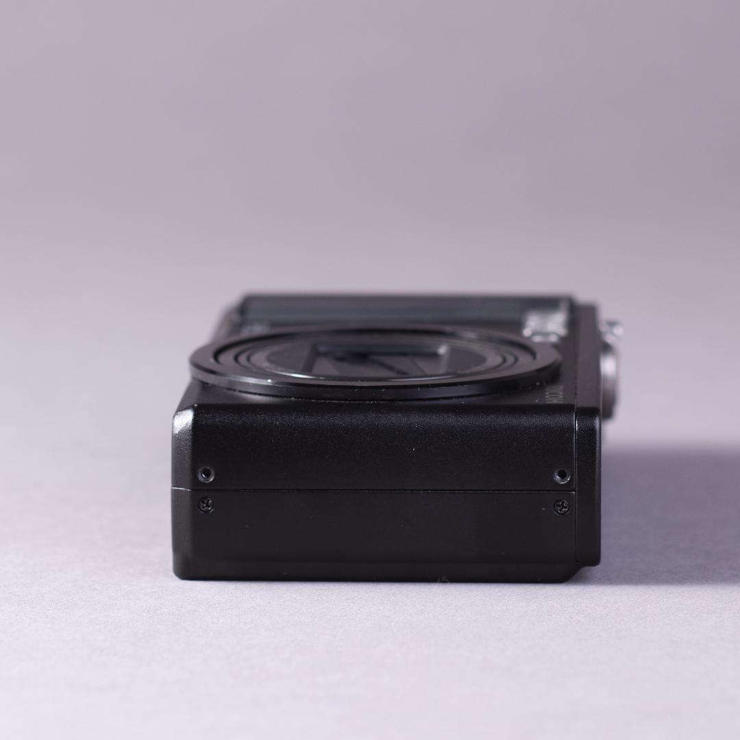 憧れのコンデジ】RICOH R10 ブラック スマホ転送OK - メルカリ