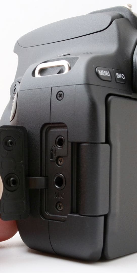 専用！Canon EOS kiss X9☆X7後継機☆Wi-Fi内蔵☆高速AF