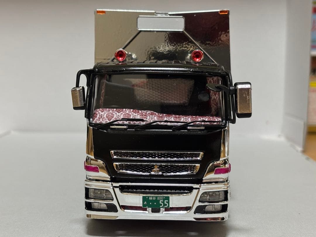 週末限定値下げ！1/32デコトラプラモデル スーパーグレート4軸低床冷凍