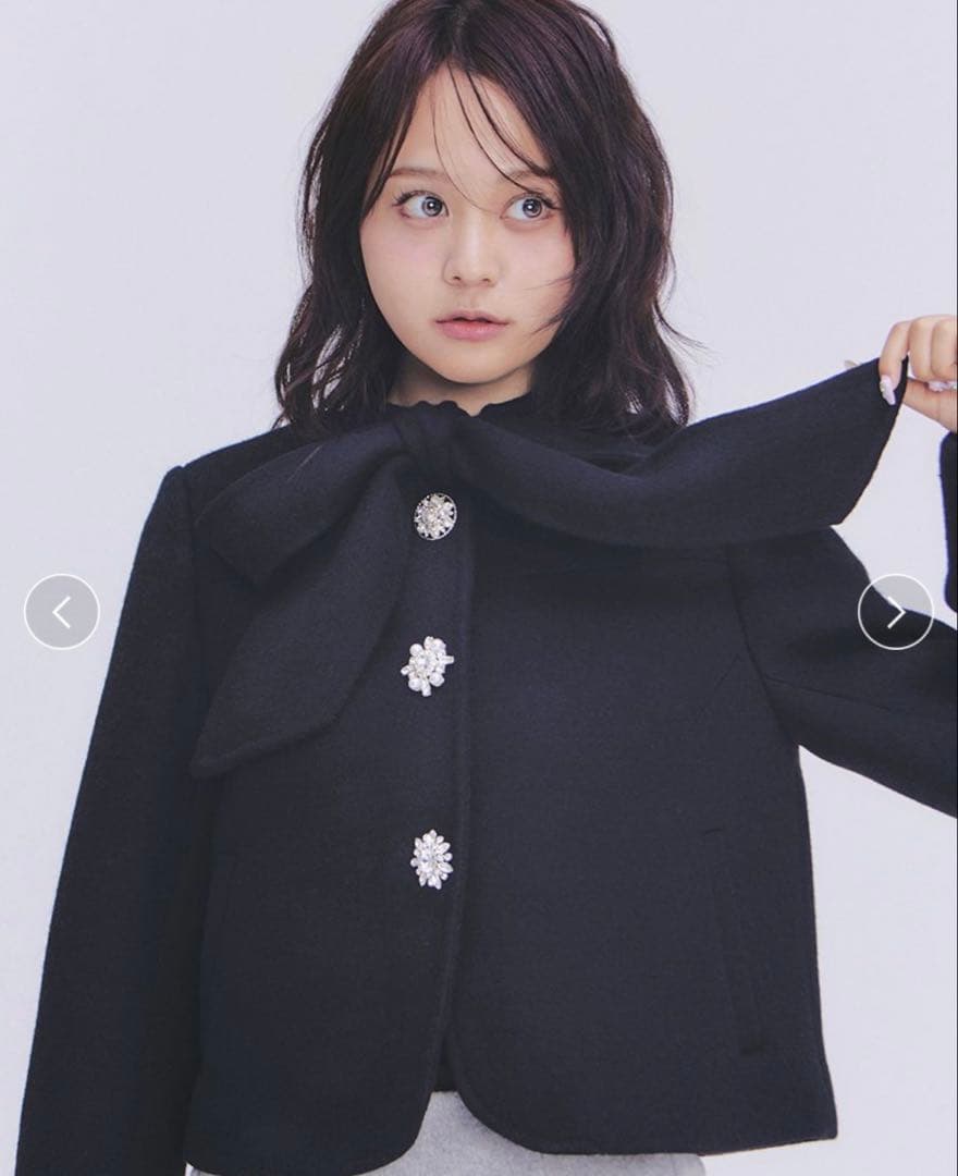 LILY BROWN / リリー ブラウン 2wayリボンビジューコート - メルカリ