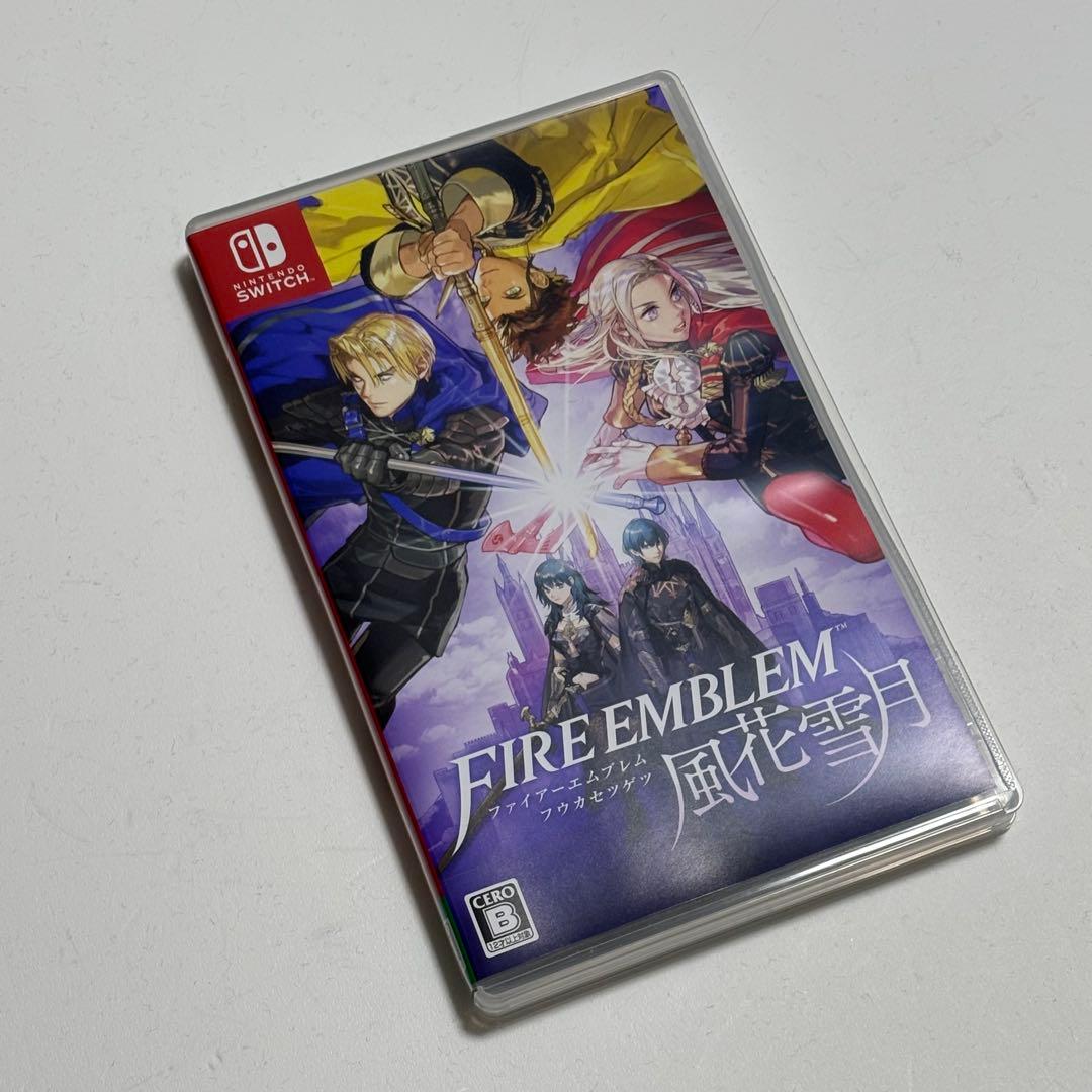 ファイアーエムブレム 風花雪月 通常版+攻略本セット - メルカリ