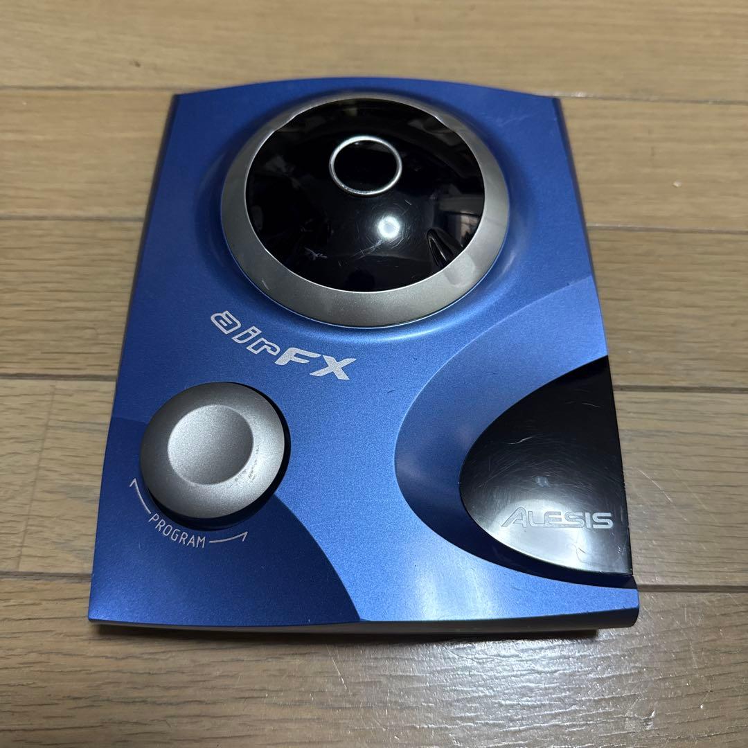 ALESIS AirFX　DJエフェクター Test: Alesis AirFx Performance-Effektgerät - AMAZONA.de