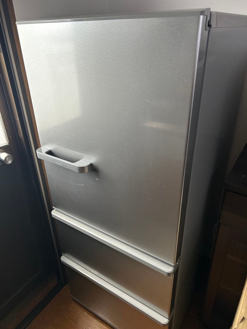 【値下げ】2022年製 AQUA 冷蔵庫 AQR-27M（272L） 冷蔵庫 ウォームホワイト AQR-27M-W [272L /3ドア /右開きタイプ