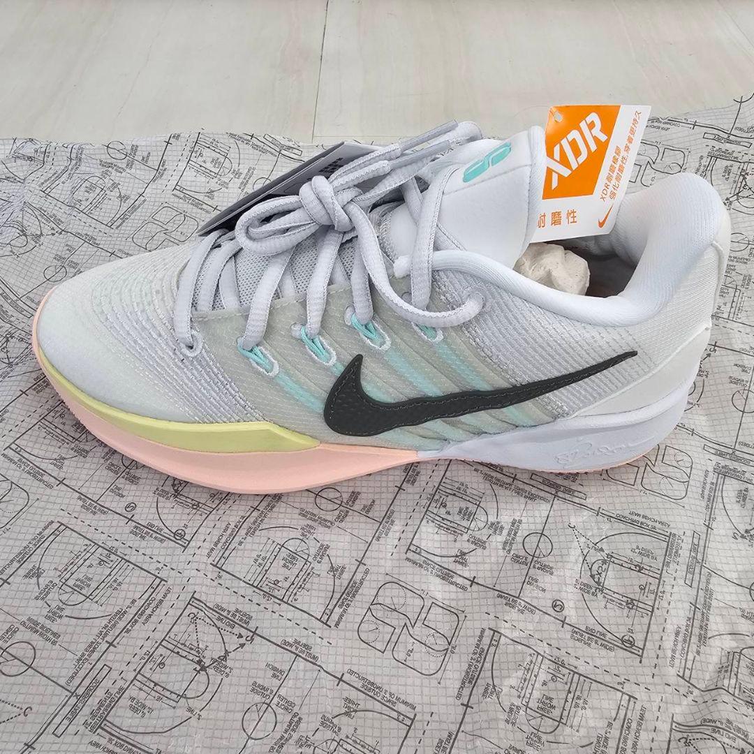 【タグ付き】ナイキ　サブリナ3 Silencer EP　バッシュ　22.5cm